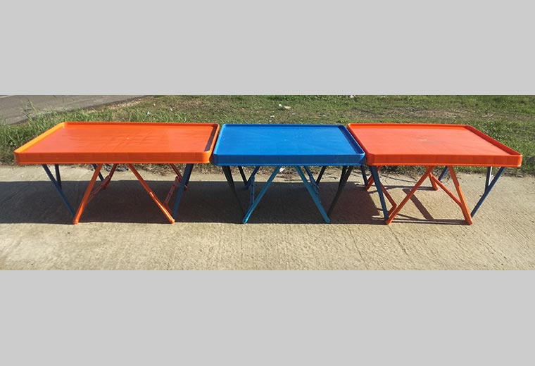 ismasan Plastik Pazar Masası - Plastik Ayaklı